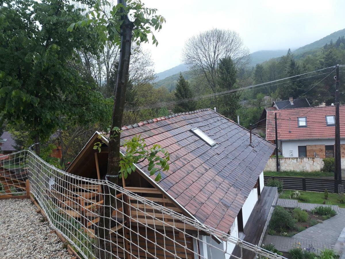 Hotel Zempleni Pitvaros Piheno Telkibánya Exteriér fotografie