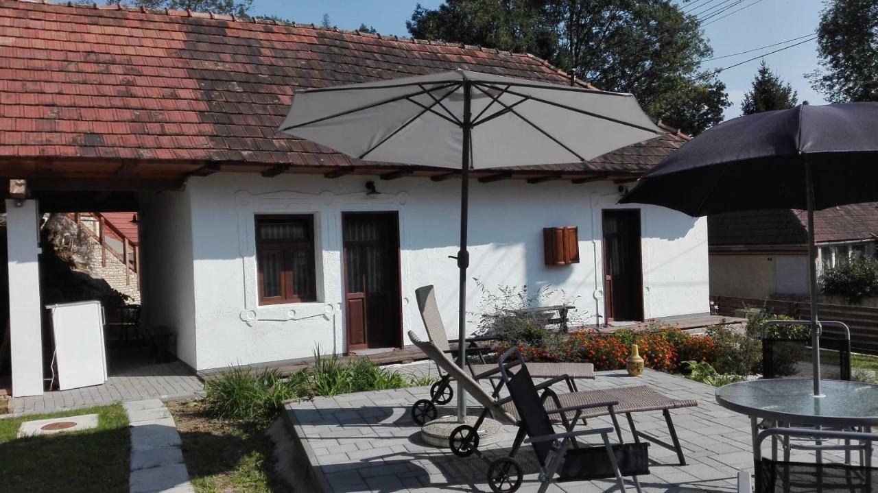 Zempleni Pitvaros Piheno Telkibánya Exteriér fotografie