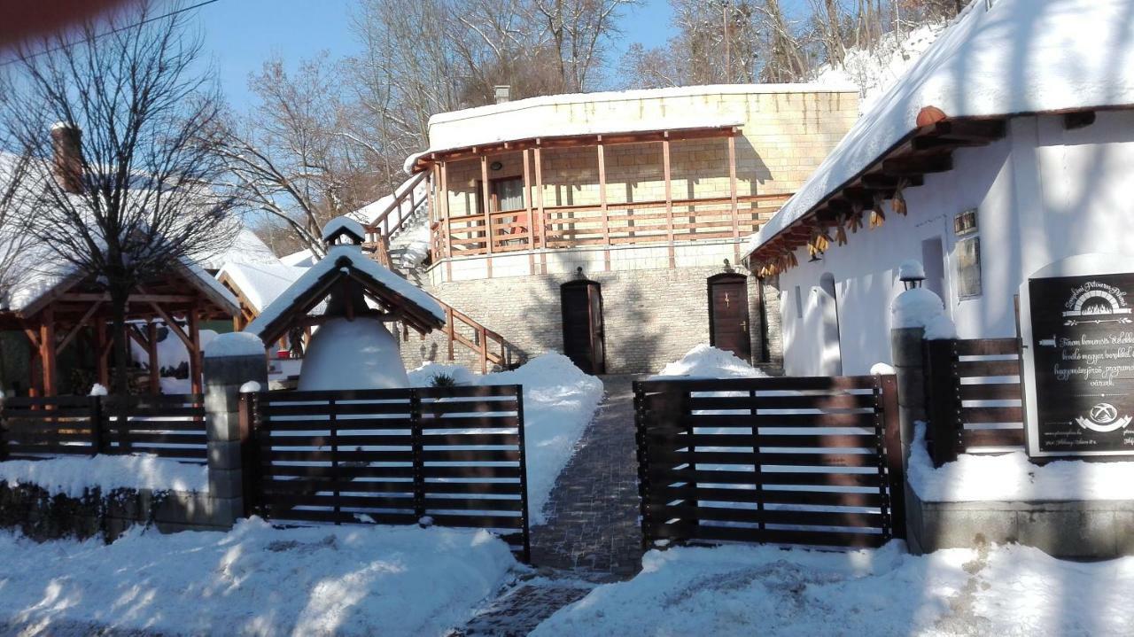 Zempleni Pitvaros Piheno Telkibánya Exteriér fotografie